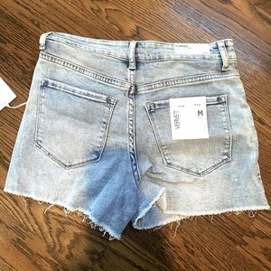 Women’s denim shorts size 7